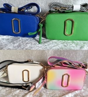 Box crossbody bag